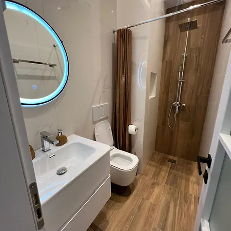 Apartment Cloud Cane *